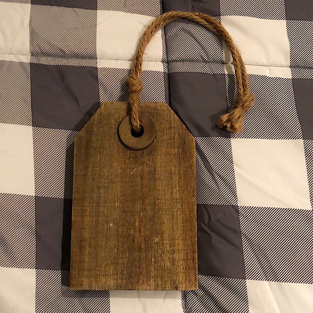 Roped & Wooden Wall Decor (or as I know it as, a never started craft project)